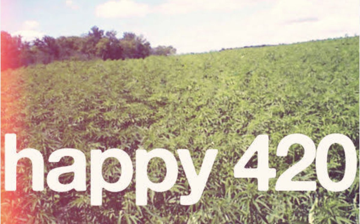 hometowngrows's tweet photo. Have a happy day. We’re here to help you grow 🍃❤️ https://t.co/fg0tNwef3R