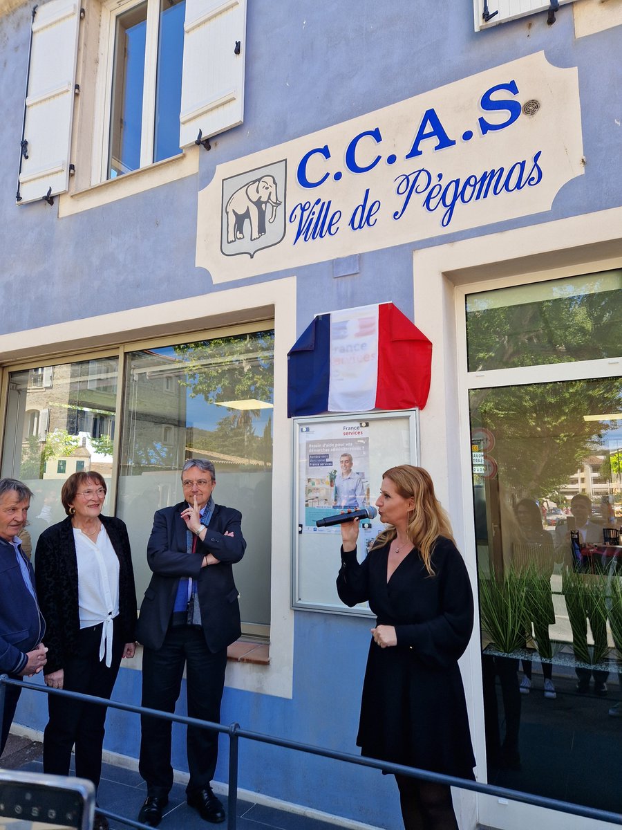 Monsieur Ollivier Frédéric, Mathieu Berthucat et  le Pôle Animation des Partenaires Relais ont participé à l'inauguration de la 33eme France Services du département à Pégomas. Evènement durant lequel le soutien de la #caf06 a été souligné. Rendez vous à la 34eme France Service !