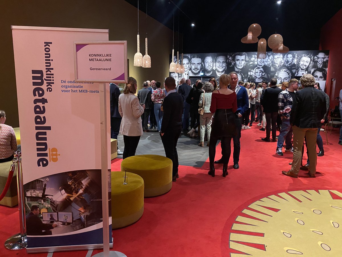 Gisteren een geslaagde <a href="/metaalunie/">Metaalunie</a> voorjaarsbijeenkomst <a href="/Martiniplaza/">Martiniplaza Groningen</a> met 150 leden/gasten. Na een netwerk moment en een heerlijk diner gezamenlijk naar de noordelijke première van de musical Grease. Volle bak, fijne sfeer, mooie muziek en een prachtige voorstelling. Geslaagd!!!!