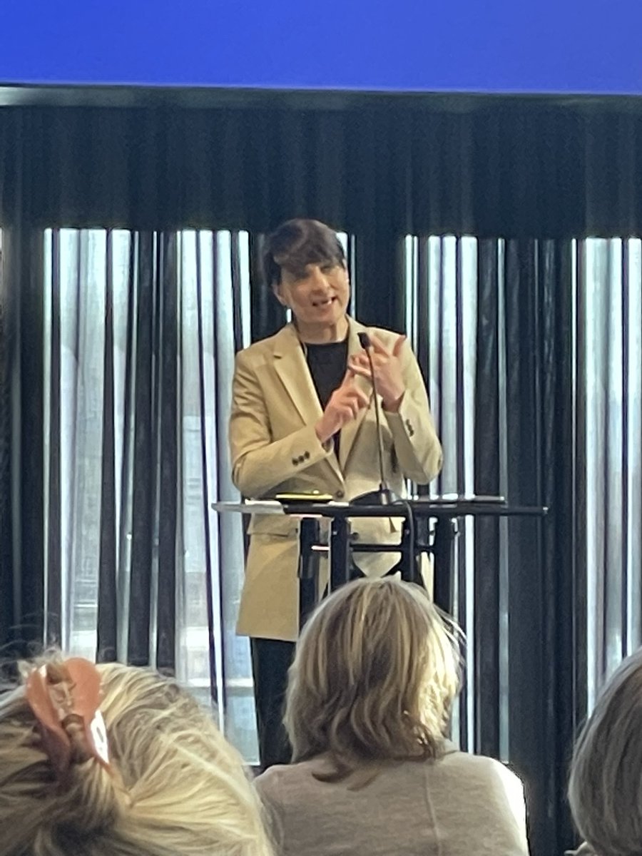 Dagfinn Myhre (@dagfinnmyhre) on Twitter photo Vi i Telenor er stolte av at regjeringen ved Borten Moe og <a href="/jcvestre/">Jan Christian Vestre</a> la sin kick-off for arbeidet med strategi for fou i næringslivet til Fornebu i dag. Vi trenger større kraftsamlinger for å matche den globale konkurransen - samarbeid er nøkkel! @Sigve_telenor <a href="/martinkenaite_i/">Ieva Martinkenaite</a> Vi i Telenor er stolte av at regjeringen ved Borten Moe og <a href="/jcvestre/">Jan Christian Vestre</a> la sin kick-off for arbeidet med strategi for fou i næringslivet til Fornebu i dag. Vi trenger større kraftsamlinger for å matche den globale konkurransen - samarbeid er nøkkel! @Sigve_telenor <a href="/martinkenaite_i/">Ieva Martinkenaite</a>