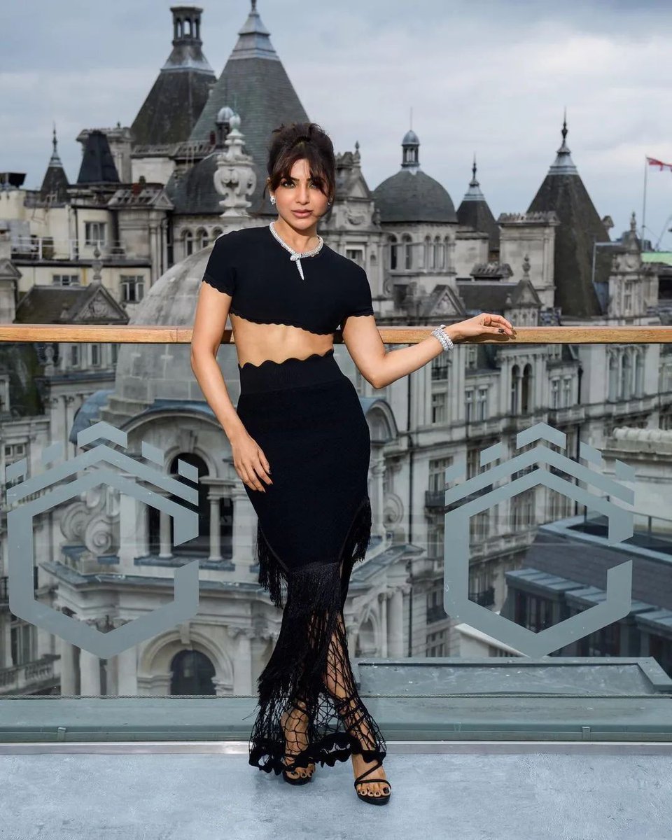 bkbsouthcinema's tweet photo. Samantha rocks her black attire with ease. ❤️‍🔥

#samantha #samanthafans #samanthafc #SamanthaRuthPrabhu #RajAndDK #Citadel #btownkibilli #btownsouth #btownsouthcinema https://t.co/lhGehASh6H