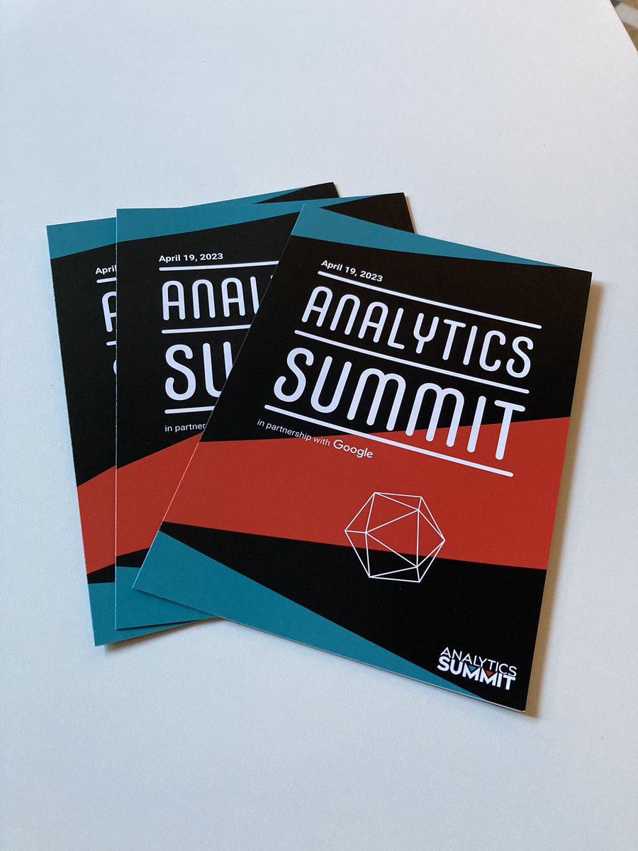 glowmetrics's tweet photo. Brilliant day at the Analytics Summit in Hamburg, some really fantastic sessions and plenty of insights to take back with us. Thankfully the airport traffic chaos wasn’t too much of a hinderance! Looking forward to coming back soon! #AnalyticsSummit #GlowOnTour #GlowOnDetour https://t.co/sBffi9svGO