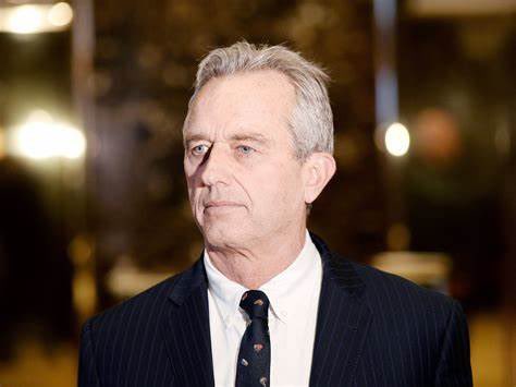 Being a conspiracy theorist, an anti-vaxxer and cavorting with people like Steve Bannon, Roger Stone and Mike Flynn are the least of Bobby Kennedy‘s problems. The shit people have on RFK Jr. gives him ZERO chance of winning ANYTHING… if half of it comes out. Not even his…