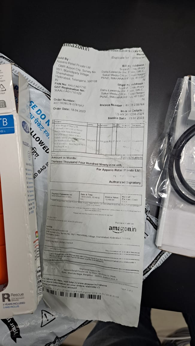 datta_lawande96's tweet photo. Worst Service Of Amazon (3rd Time receive Damaged Product)
@amazonIN  @amazon @AmazonHelp 
who is your distributer for Aundh Area in Pune City. this is fake and worst distributor... this is my third time to receive damaged product.  (1/2) https://t.co/am8QLHOCo6