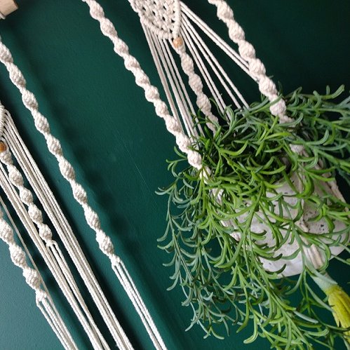 W O R K S H O P 
Craft a clay pot &amp; macrame plant pot holder:
a workshop in two parts.
Saturdays 13 and 20 May, 10am-1pm. 
Booking required - bit.ly/3MZiQGP
---
#whatsondevon #macrame #pottery #northdevon #bideford #burtonatbideford <a href="/Bideford_Devon/">Bideford North Devon</a> <a href="/lovenorthdevon/">North Devon</a>