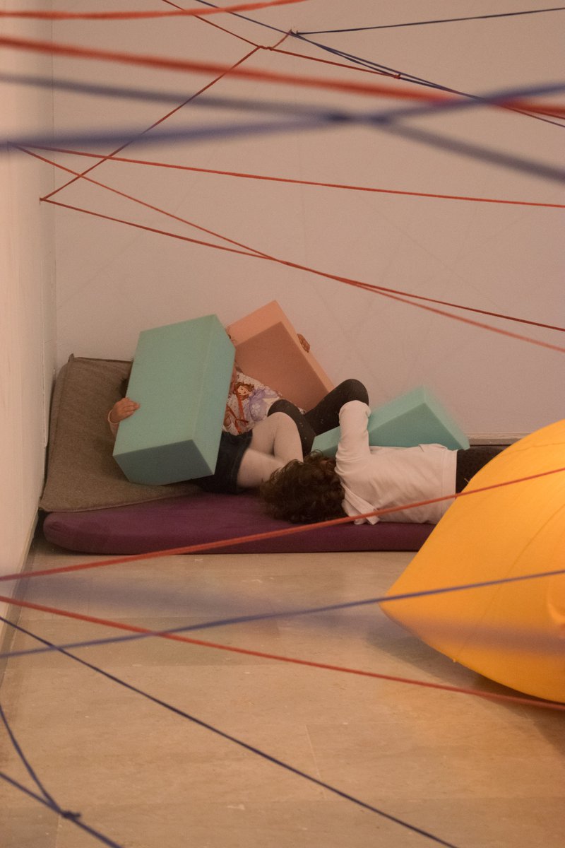 miradasinfan03's tweet photo. #Apprehendere Hoy en el @DomusArtium2002 la EIM Zurguén. Juego experimentación y arte donde la libertad y la capacidad de afrontar retos se ponen de manifiesto. @iesfrojas @JuanviSanchez @ciudadsaberes https://t.co/4BrlH3oS09