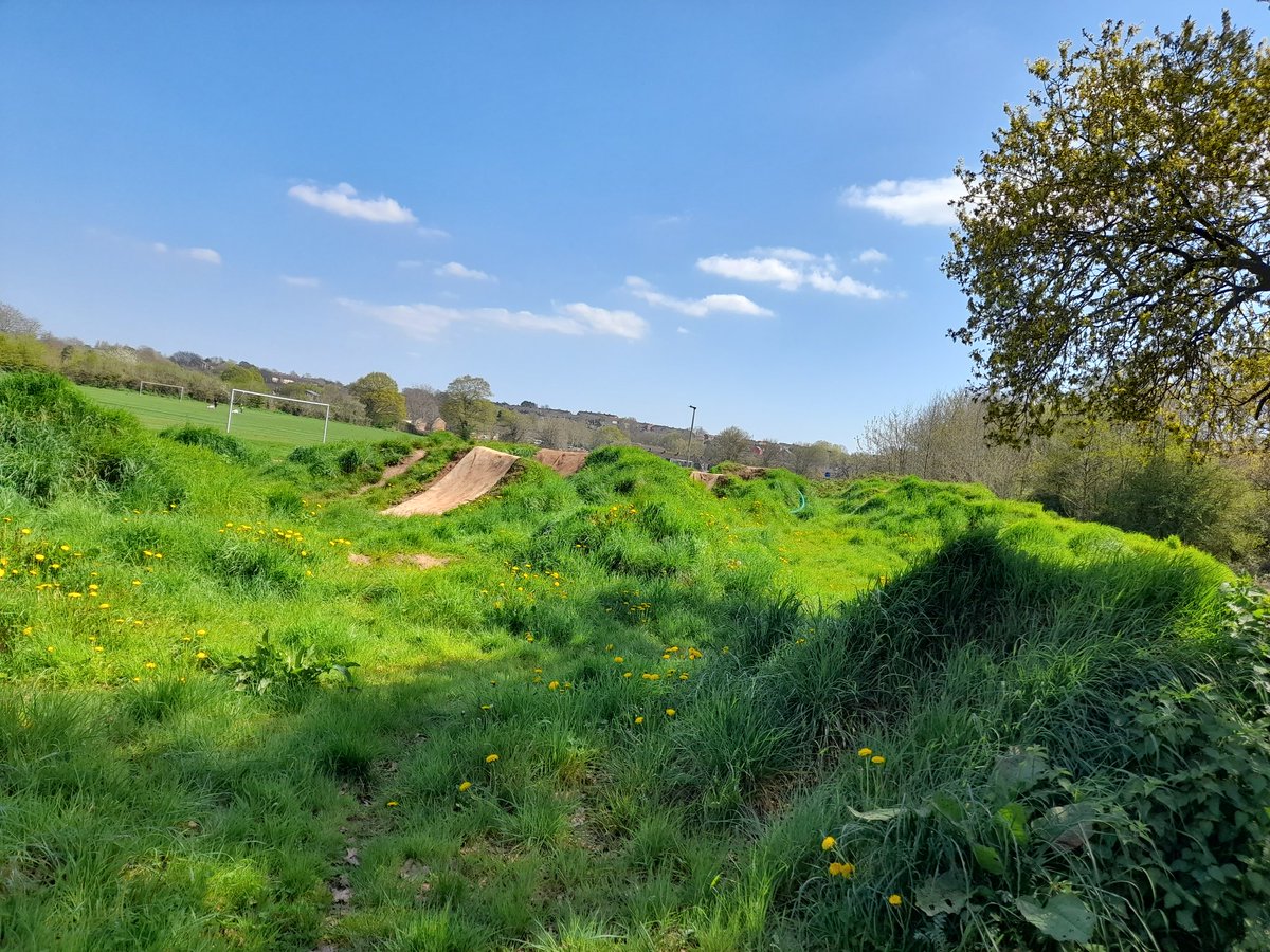 SGTutoring83's tweet photo. Not a bad place for some hide and seek https://t.co/GJkTyJ6UvH