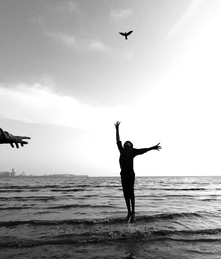 prazzlearts's tweet photo. "flying boys"
Photographed by @dimpybhalotia
#blackandwhite #streetphotographer #StreetArt #StreetArt #thestreetphotographyhub #bnwphotography
#photooftheday #friendsinstreet https://t.co/ygIijbpePj