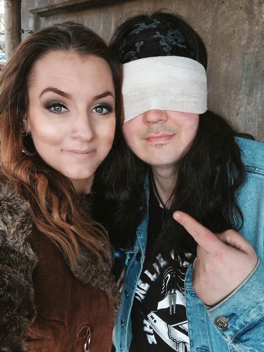 OzHawePetersson's tweet photo. Had such a great shoot yesterday, with the ever so amazing @BF_Malin being my #photographer. Normally it's the other way around.😄

Finally got some proper #BlindfoldeadArtist photos coming up!🙏

#OzHawePetersson #Osukaru #Artist #Musician #Rock #Metal #Blindfold #Blindfolded https://t.co/c0MPJCf4YP
