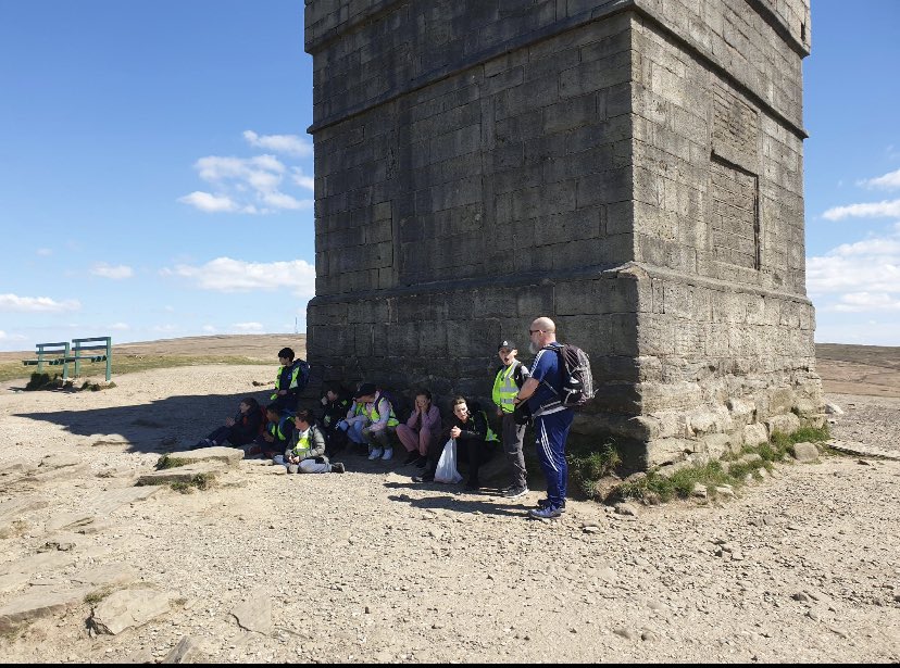 Sgt_Pope's tweet photo. Brilliant day out for some of our mini police officers today from @GarstonCE &amp; @ChrissiesSpeke who have ventured up Rivington Peak on a team working day with together alongside some of our team. Great weather, enthusiasm &amp; hot chocolate at the top for them all 👍👏👮‍♀️🥾@MerPolCEU https://t.co/JZo8q0XkiU