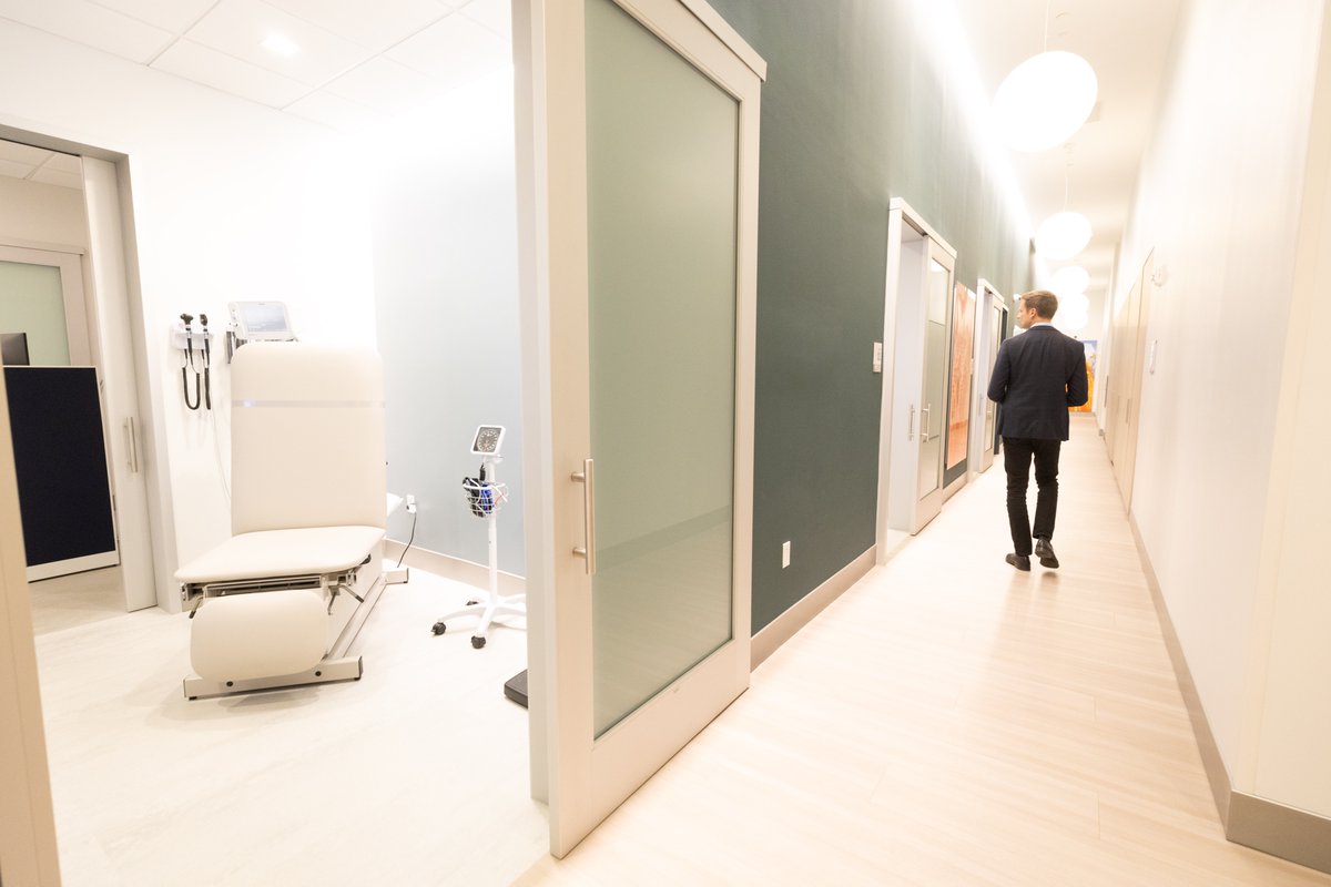 ebottcher's tweet photo. Manhattan, meet Montefiore. @MontefioreNYC newest location, Montefiore Einstein Advanced Care just opened in Manhattan West and is accepting new appointments today. The orthopedists there treat the @NYCFC ⚽️#ManhattanMeetMontefiore #MontefioreEinstein https://t.co/vpNyzZAixP