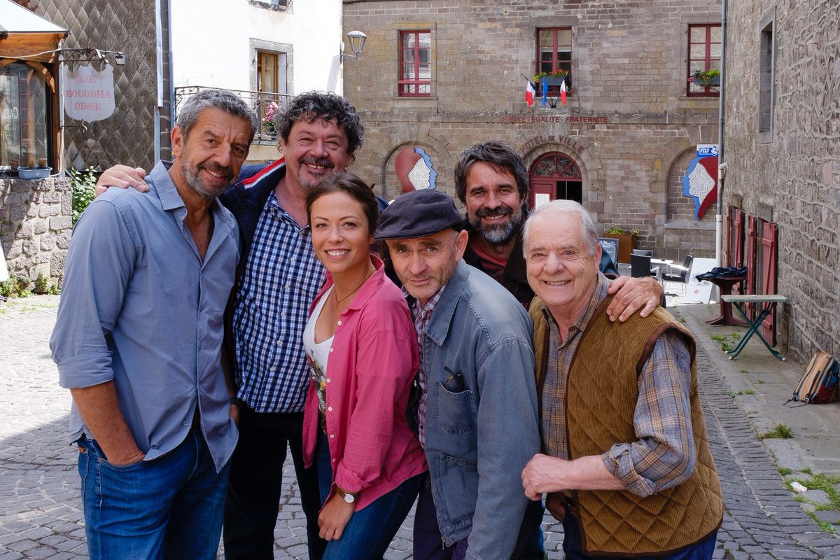 🇫🇷 LA DOC ET LE VETO : LES CHAROGNARDS, ce soir à 21h10 sur @France3tv

🎥 Une série produite par #17juinfiction <a href="/DixSeptJuin/">17 Juin</a>  avec <a href="/douniacoesens/">Dounia Coesens</a> et Michel Cymes