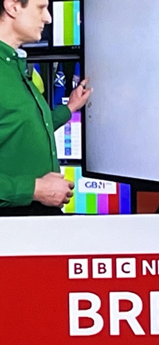 Geoffonly's tweet image. What’s going on here? @BBCNews