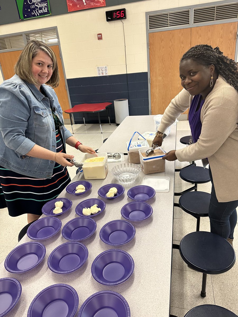 James River Dolphins tweet media