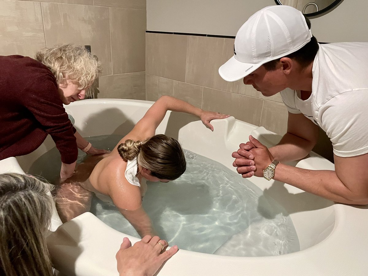 bryleemariee's tweet photo. also, i miss birth so much!😩🥺 https://t.co/1URM5BmHlH