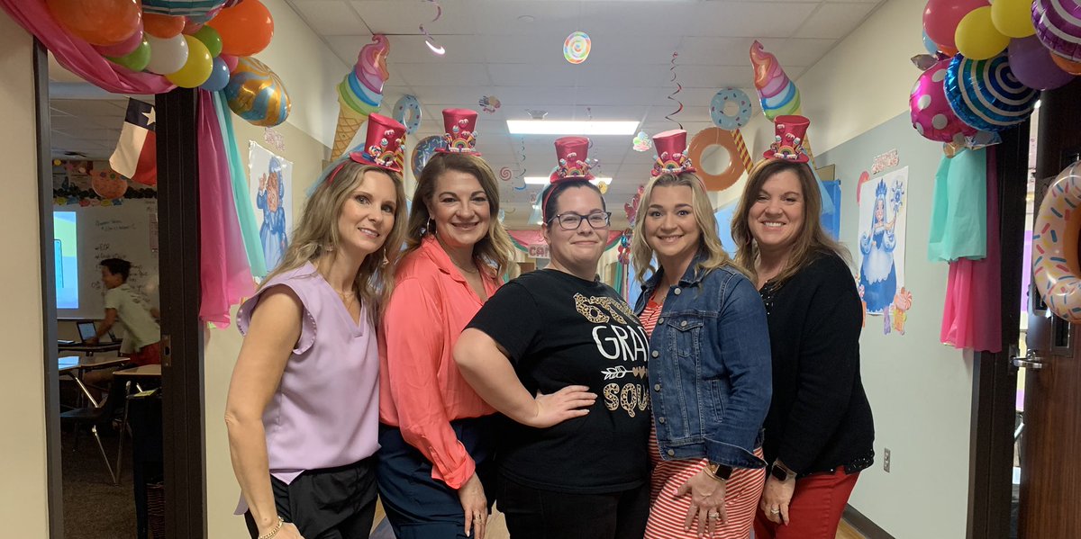 6thELACPJH's tweet photo. Candyland Star Review, made possible by donations from our awesome parents! #Knowyourimpact
#teamtomball https://t.co/dP1LeWffd6