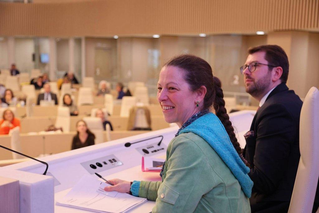 KarenGanilsy's tweet photo. Notre rapport #CeserIdF, sur la #culture et la #communication dans les #Tierslieux en #ÎledeFrance, adopté à l'unanimité en #plénière le 19 avril. https://t.co/CQu4N9TE9S https://t.co/XtdUDmPxuK