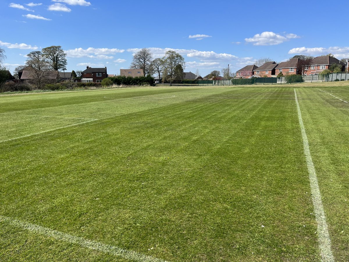 pleasantviewgm's tweet photo. Pitches ready at Holy Cross for @C_W_J_F_C Highfield looks great too but someone didn’t get a picture…….🙈 https://t.co/xibmaYNHPB