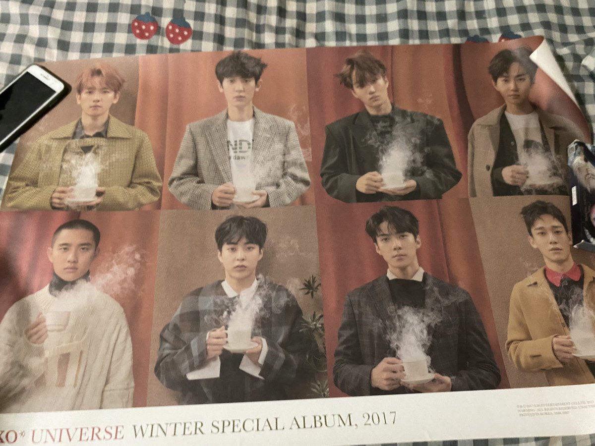 DutchicS's tweet photo. โปสเตอร์ exo 50บาท https://t.co/nuuy294vJm