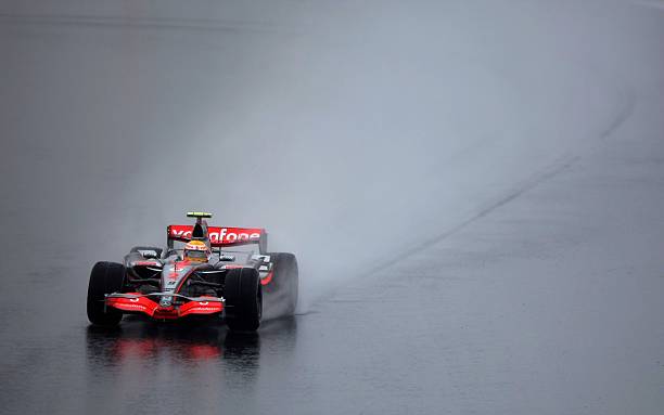 Lewis Hamilton, McLaren Mercedes, Fuji, 2007. Photo Clive Mason. #F1