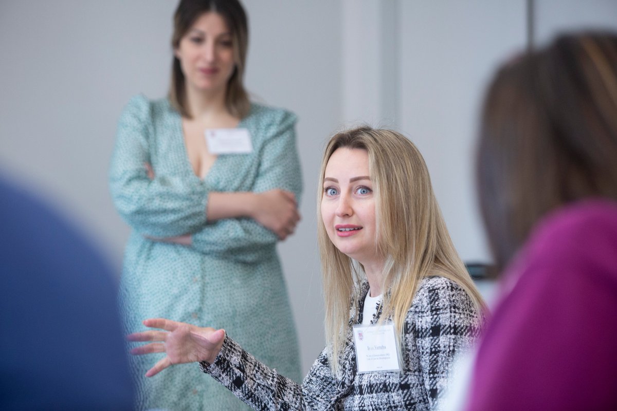 LoyolaLaw's tweet photo. @LoyolaLaw Dean Alexandre and members of our PROLAW Advisory Board met our #PROLAW students & alumni. Discussions focused on #ruleoflaw career experiences & development, as well as PROLAW's role in shaping & supporting students & alumni careers.
Learn more:https://t.co/GnCVJsijb6 https://t.co/wj37ZKy2Uh
