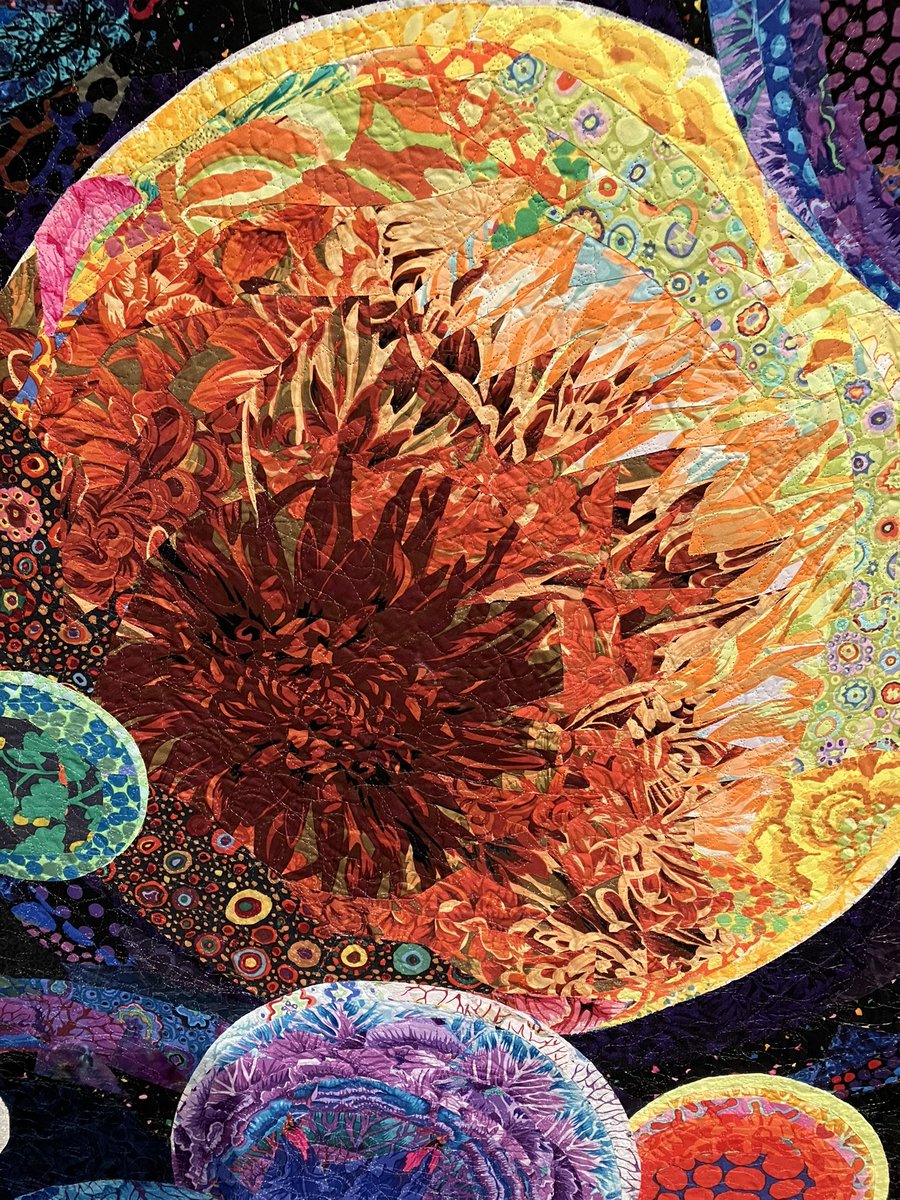 thomsontracy1's tweet photo. @DovecotStudios @KaffeFassettStu stunning quilting exhibition @JulieFife https://t.co/5cQ8IH6VcZ