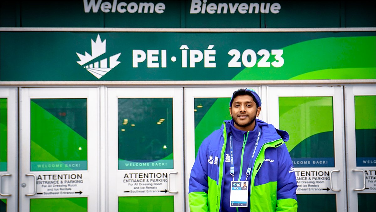 CanadaGames's tweet photo. It’s National Volunteer Week! The Canada Games Movement would not be possible without the thousands of volunteers who dedicate their time in host communities.

Thank you for ensuring each Games are a unique and memorable experience for all participants!
#NVW2023 https://t.co/wqcqtVA41O