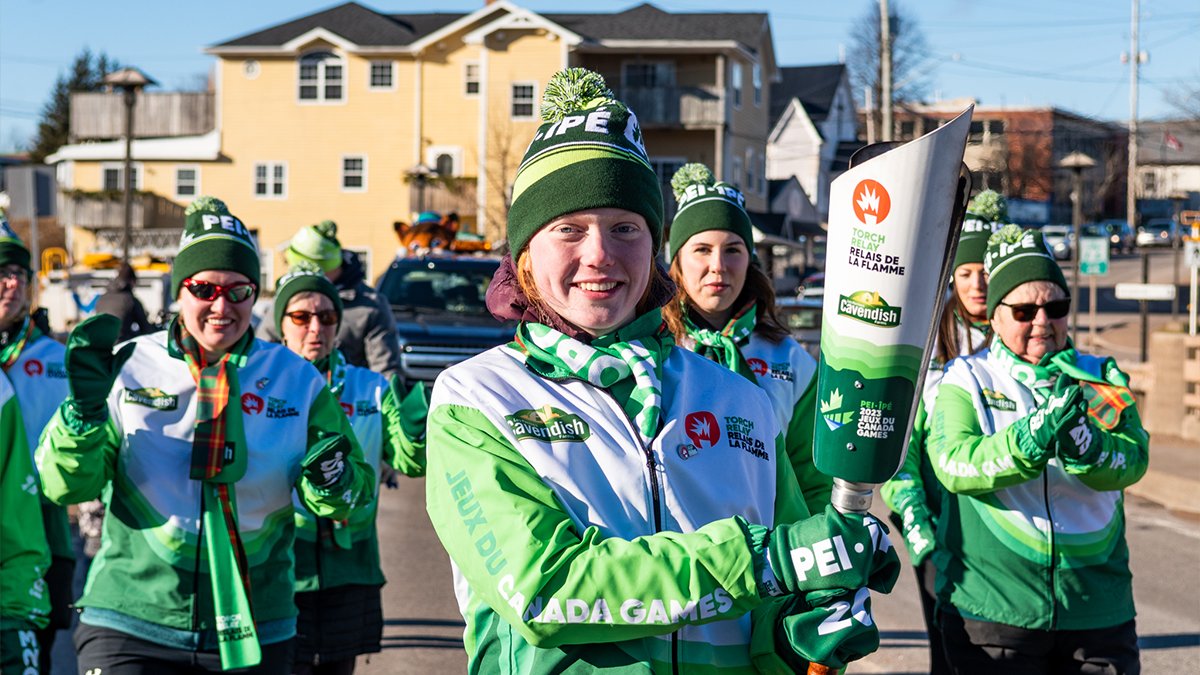 CanadaGames's tweet photo. It’s National Volunteer Week! The Canada Games Movement would not be possible without the thousands of volunteers who dedicate their time in host communities.

Thank you for ensuring each Games are a unique and memorable experience for all participants!
#NVW2023 https://t.co/wqcqtVA41O
