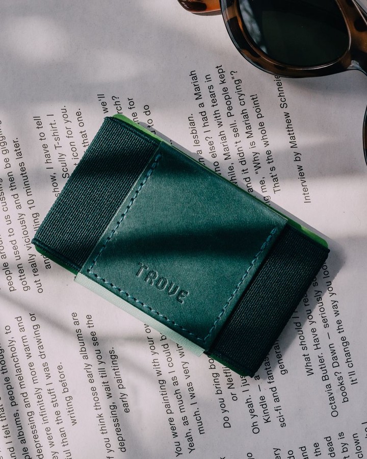 Trovecc's tweet photo. Nothing says spring like forest green π
Freshen up your carry π
https://t.co/77Cb0tfUns
#menswallets #mensfashion #wallets https://t.co/CX0Rbs63Qc