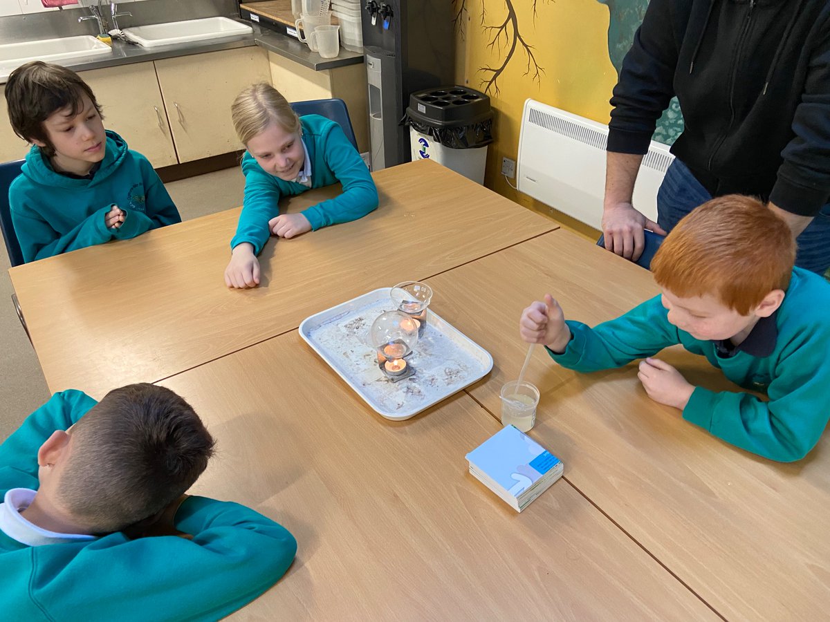 OVPSMrWhaley's tweet photo. We’ve had a brilliant day at Cilfynydd Water Treatment Works. We’ve found out lots of information about the water cycle and creatures that live in the river. Thanks @DiscoverDwr #TheOVWay #article28 https://t.co/c3Nl0WSg29