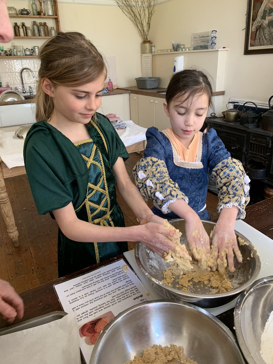 ManorHseSchool's tweet photo. Cooking Tudor treats #individualChallenge https://t.co/VpAvYohgnz