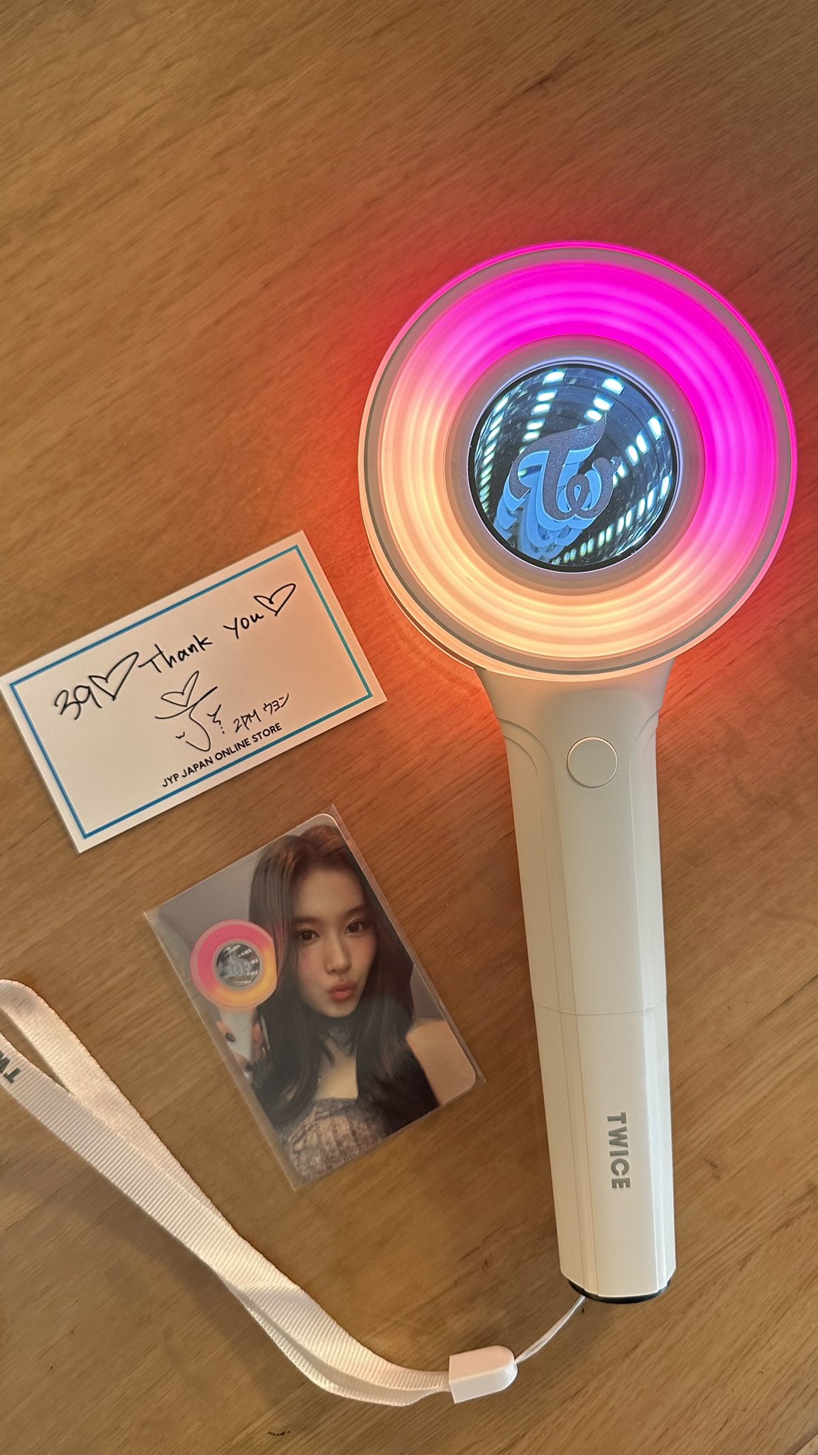 TWICE ペン卒品 TWICE CANDYBONG ∞ – JYP JAPAN ONLINE STORE