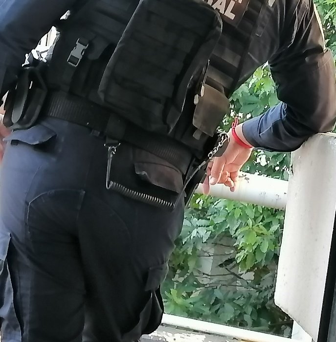 EmilioB15179761's tweet photo. 👮 #assmen  #asscops https://t.co/0OmD0b9Gb6