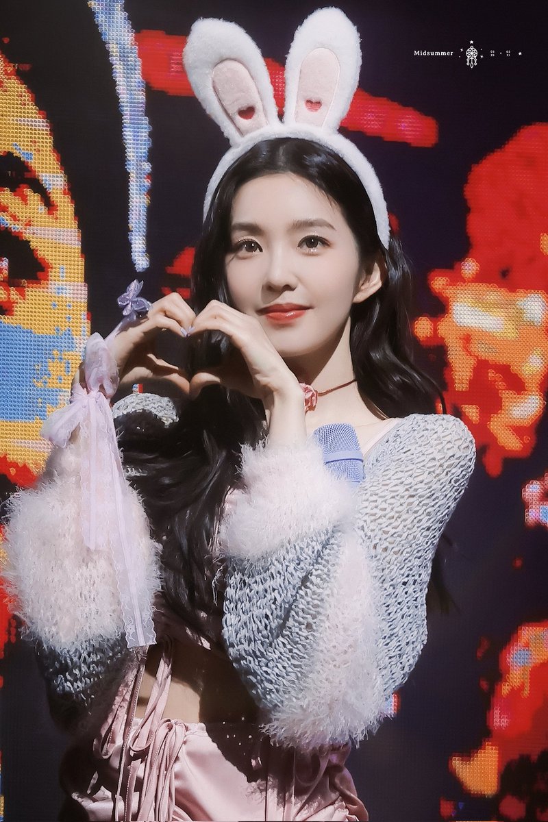 Midsummer0011's tweet photo. 230413 
💓
#아이린 #IRENE
 #REDVELVET #레드벨벳 https://t.co/Cx30XvEH7V