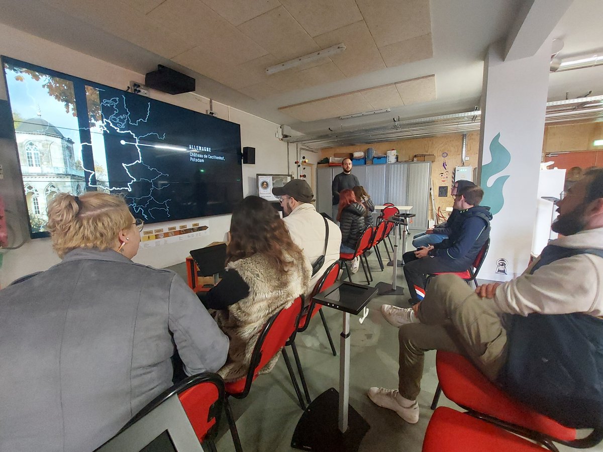 Aperçu d'un parcours #HubEco3 dans le cadre des #HubsNormandie avec notre partenaire APIS 📷
Les Hubs Normandie c'est un regroupement de structures normandes qui proposent des parcours coup de pouce gratuits pour reprendre confiance en  &amp; travailler sur les objectifs pro !