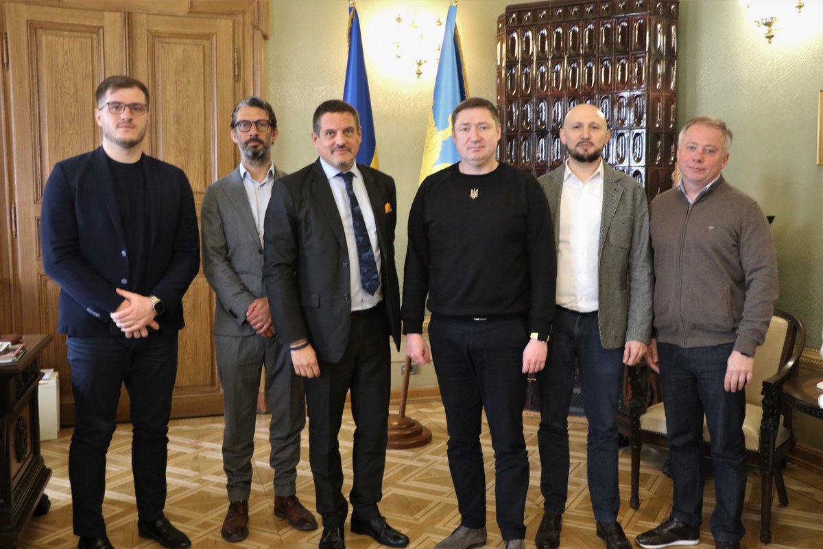 ESI_Brussels's tweet photo. ESI in #Ukraine with Amarante International to discuss #reconstruction, investment and security challenges. Yesterday in Lviv with governor Maksym Kozytskyy and his team, today in Kyiv for more institutional meetings. #standwithukraine #strategicautonomy #europeanunion #security https://t.co/Ep7ZnP95qt