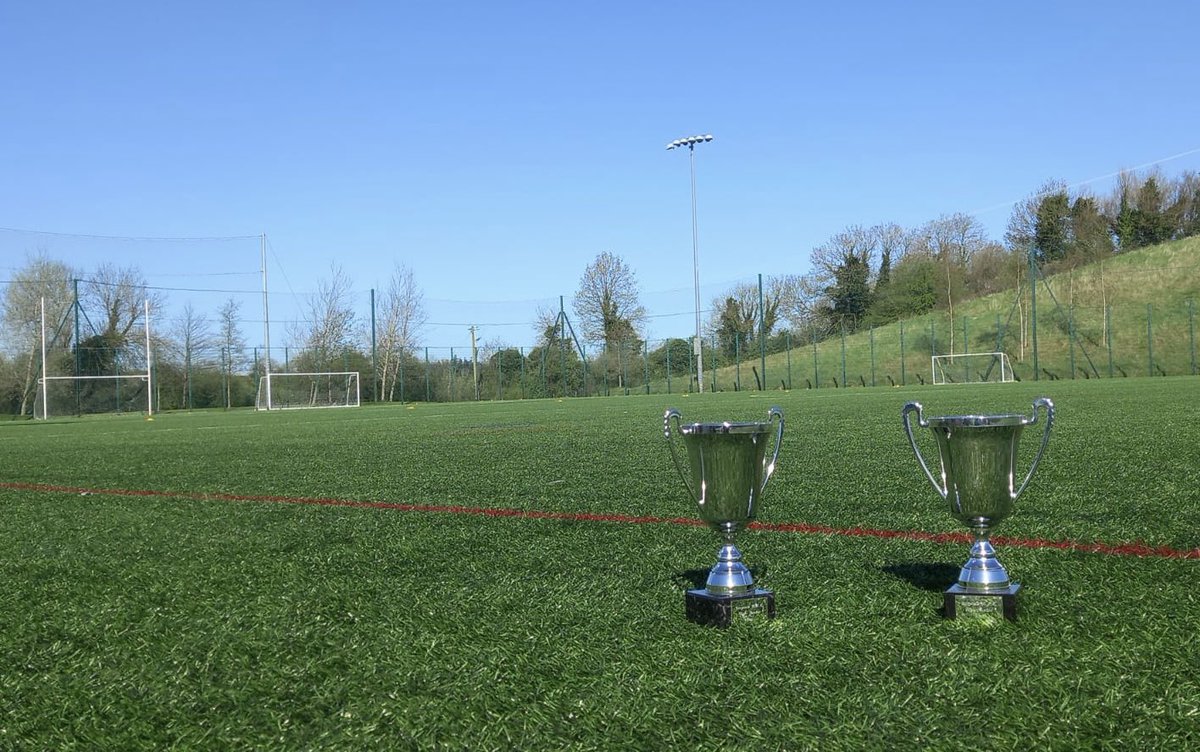 RFCVirginia's tweet photo. VIRGINIA GIRLS YOUTH CUP

Glorious morning for rugby, with girls from @Dun_an_ri @BailieboroughCS @SCCBJD_Sports &amp; @CavanLoreto competing for silverware.

The Senior Trophy was won by Loreto College Cavan, whilst St Clare’s Ballyjamesduff took the Junior honours 🏆🏆 https://t.co/IL6LP3wAaM