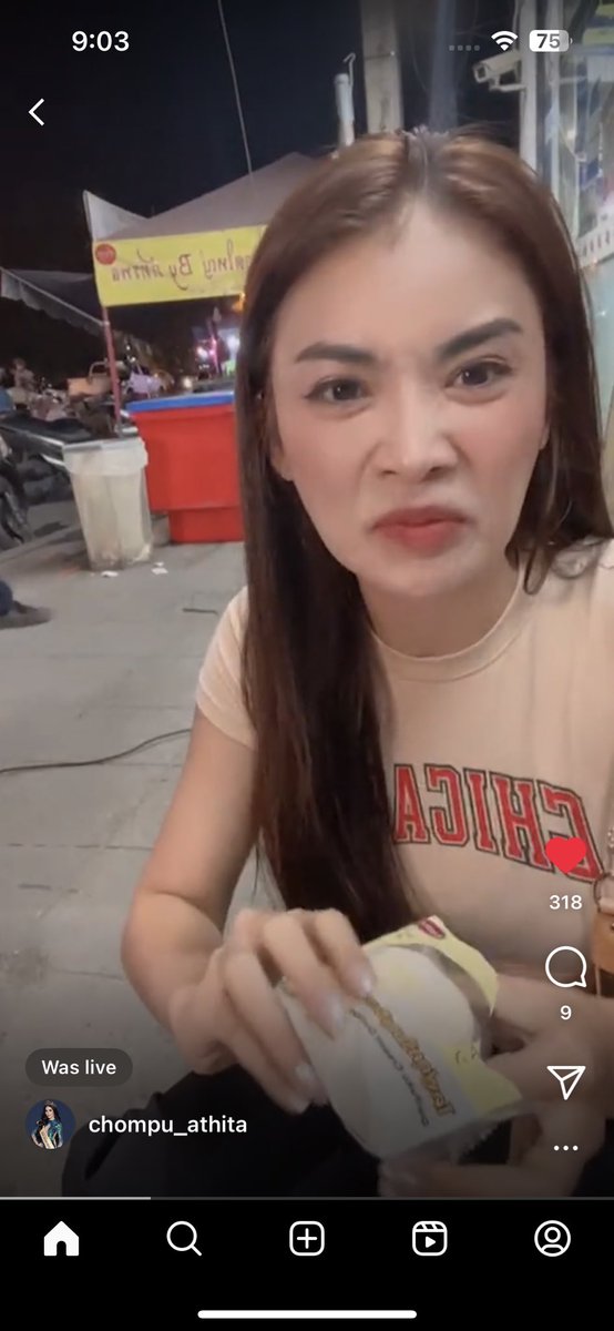 p-zoe-waraha-on-twitter-rt-slut4englot-she-goes-on-live-and-posts