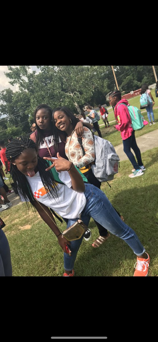 IAniyaaa's tweet photo. 🥺🥺🥺💔💔💔you got me so deep in my feelings girllllll!!!!if didn’t nobody look out or take care of me you &amp; Asia did🥺🤞🏽my first friends…the only thing with us ke we never grew out of each other,everytime we saw each other we was all for it🤞🏽🥺my heart,my ke!my girl 5L 
#LLKE https://t.co/cJzyDjpFx5