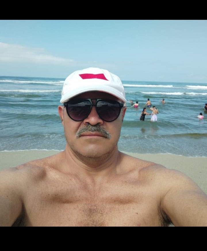Luiskikeleon's tweet photo. @CindyApJu 60 https://t.co/rOOJLaaxI1