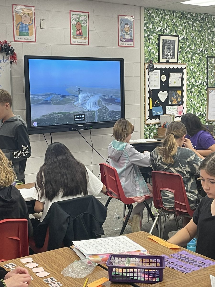 AmberSeale3's tweet photo. Waiting to watch history being made! T- 5 minutes until Starship launch 🚀 at Star Base in South Padre Island, TX! @Lorena_Elem https://t.co/nOyzytPeOV