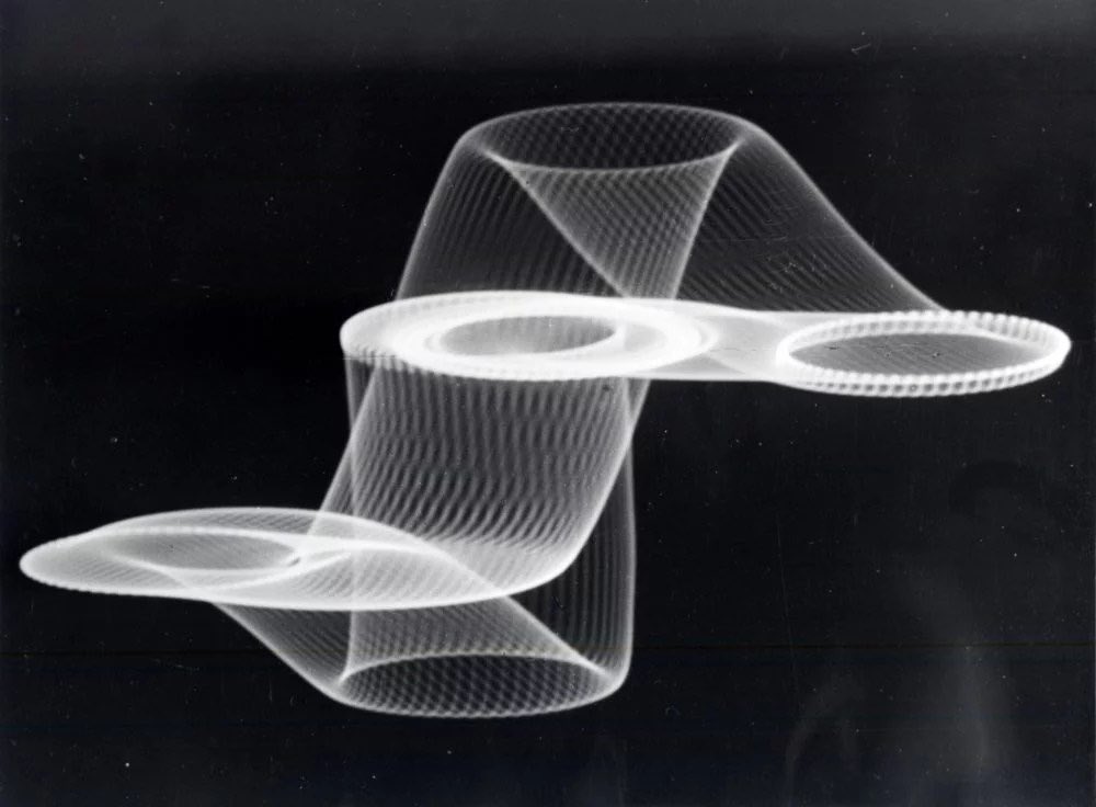 Auramics's tweet photo. #musing #art #grayscale #herbertwfranke #1971 #computerart #Computergraphik
#Computerkunst #found https://t.co/UhqlYoLQ6V
