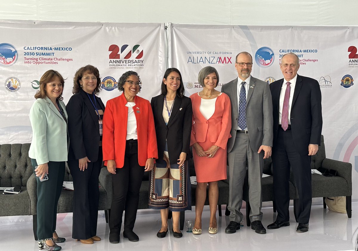 letipi_icct's tweet photo. Día 1 del CA-MX 2030 Summit organizado por @UC_AlianzaMX  fue un todo un éxito 👏. Feliz de participar en este evento en mi #CDMX ♥️. Orgullosa de ser @ITS_UCDavis. Gran espacio de diálogo para convertir los retos climáticos en acciones. https://t.co/zi10NT0qjJ