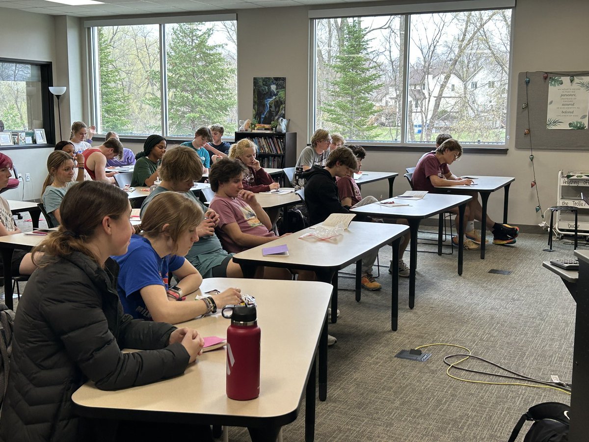 swchstrack's tweet photo. Team Devotions led by captain Kaitlyn Wercinski. She talked about Philippians 4:13
“Should we rely on God or ourselves…choose God and be content with where we’re at”
Our kids are so wise with His word ✝️
#runwithperseverance https://t.co/H4nIM5bnPl