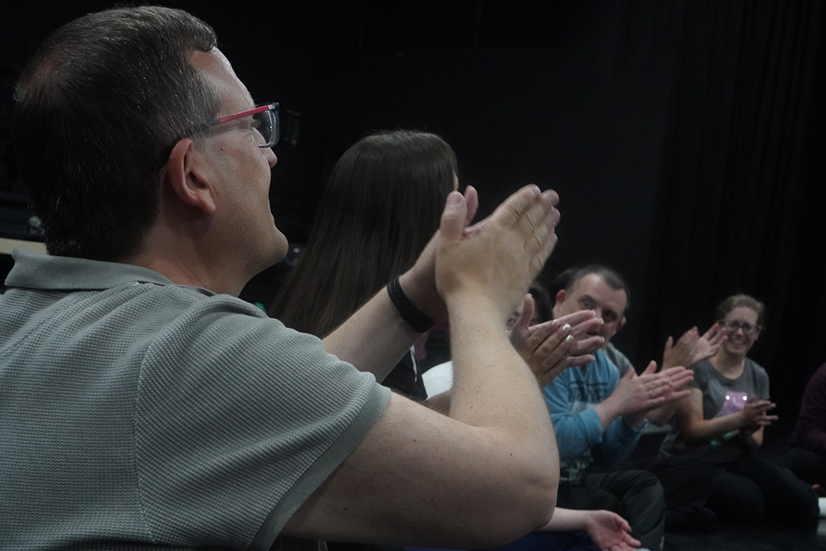 PagesCentro's tweet photo. Los chicos y chicas del centro Ocupacional Marcelino Camacho vuelven a bailar en el Centro Coreográfico María Pagés con Almudena Roca
#danza #danzaflamenca #PagesCentro #formacion #inclusion #fuenlabrada #cofoilMarcelinoCamacho #inaem 📸
@HartiHabib https://t.co/YNWmASsk9o