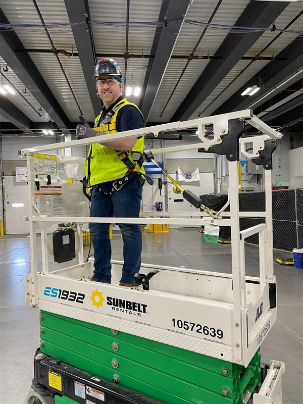 Daifuku_I_A's tweet image. #DaifukuTeam takes great pride in the quality of our products and services.
Our Installation #Quality Control Team is working hard to make sure that we consistently go above and beyond to ensure that our installations meet the highest standards.
#MaterialHandlingSystems