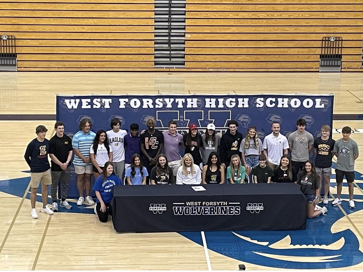 Shoutout to ALL of our kids who signed their scholarships yesterday!!! Lots of great student-athletes going to some amazing schools! We love you <a href="/BrodySanders24/">Brody Sanderson</a> <a href="/Ryder2455/">Ryder Smith</a> <a href="/briantawuo/">Brian Tawuo</a> &amp; Jack Duncan &amp; good luck at the Next Level! Class of ‘24, you’re on the clock! ⏰💰#RecruitWest