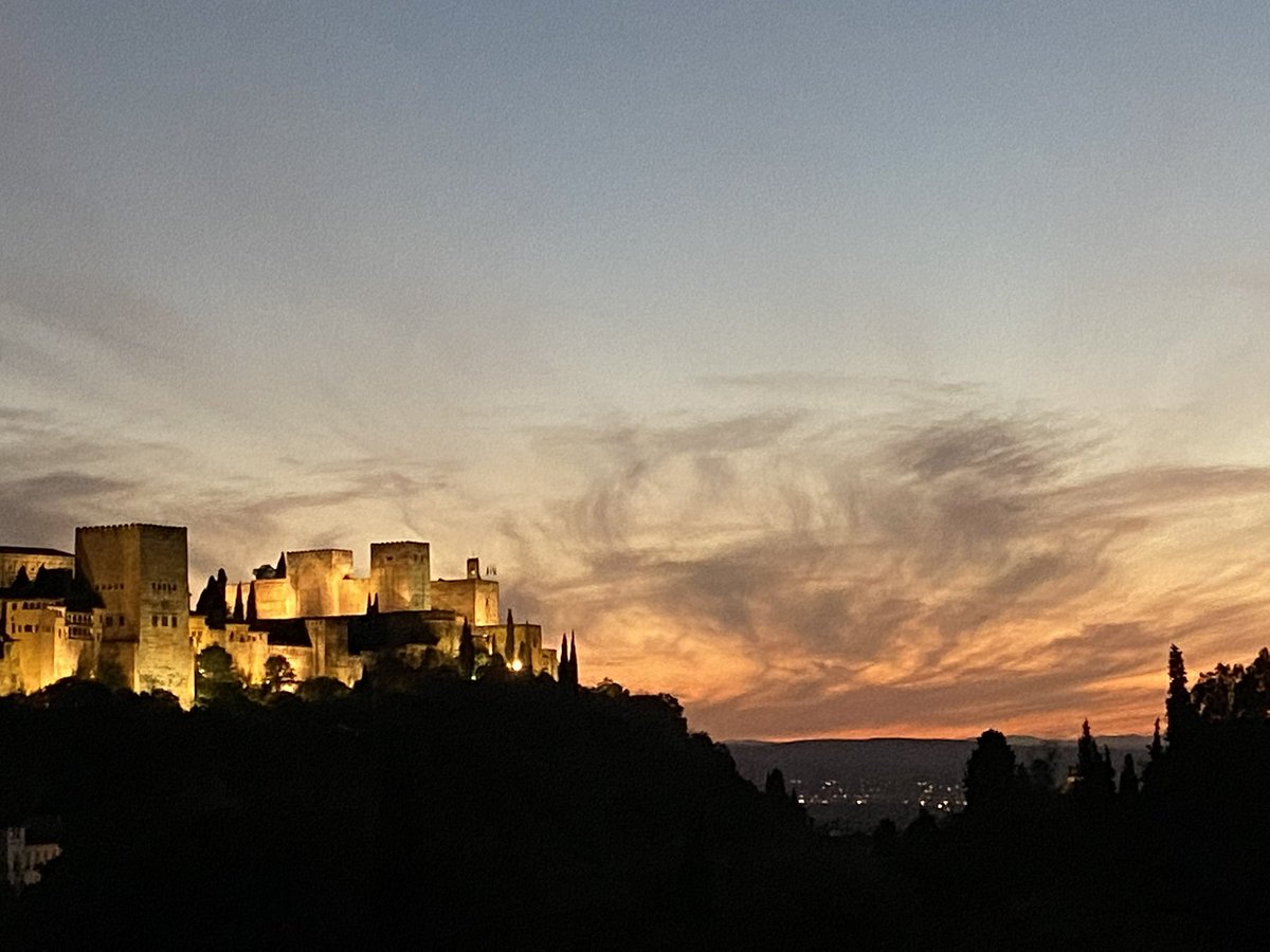 jballes80's tweet photo. @Alhambra_Es https://t.co/Dakz9fFmb9