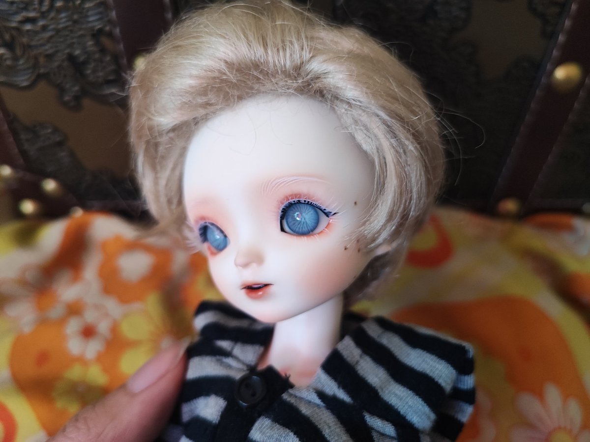 Now just need to finish the uniform....

#bjd #bjddoll #balljointdoll #ominis #ominisgaunt