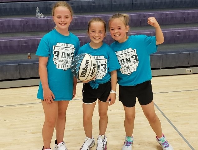 ryanarvola's tweet photo. Register today for the 2nd Annual Buffalo 3 on 3 League! Boys and girls, grades 2-12, starts May 14th, Buffalo High School. Register here: https://t.co/8SS8uT1ueS

@buffalogirlsho1 @BuffaloBisonGBB @Bisonbbclub @BHSBison https://t.co/15EWC734qn